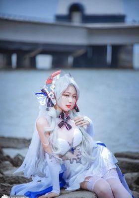 黑丝美女被爆操_1080免费观看电视剧